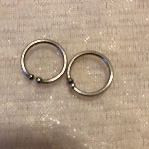 New Greek design sterling silver hoop earrings. Final price. 🔥